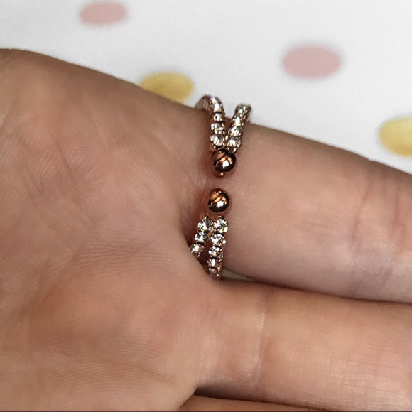 Rose gold tone crystal ring - Picture 5 of 5